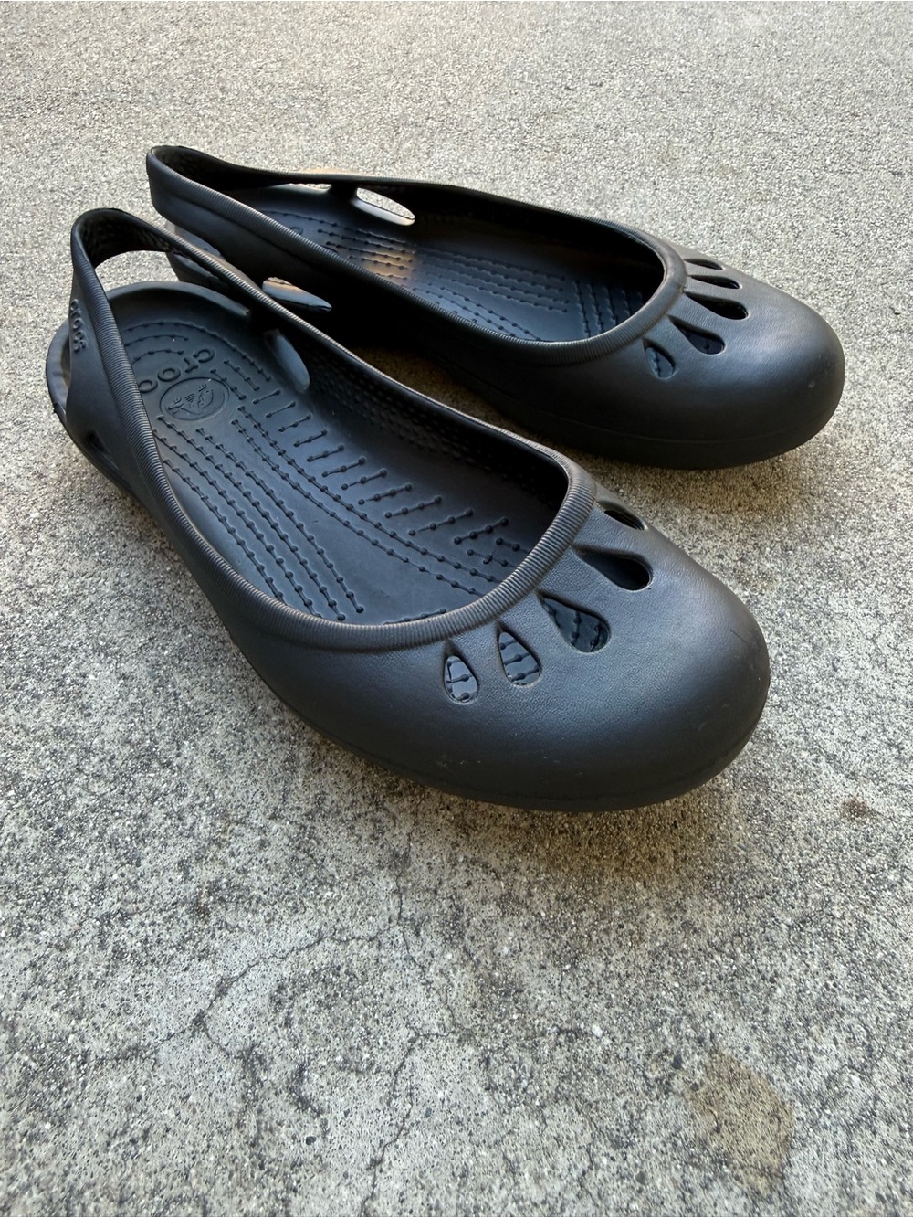 Crocs Black Kadee Slingback Flats size 8